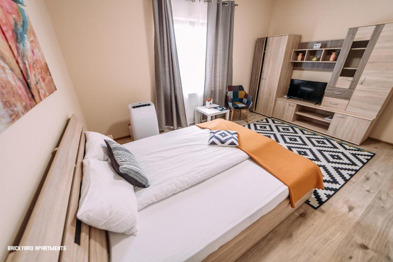 Brickyard Apartments Cluj Екстер'єр фото